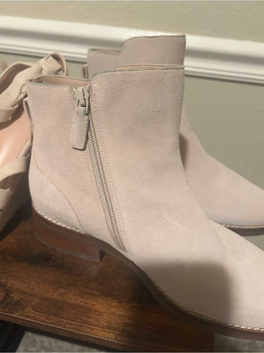 Call Haan Women’s Ankle Boot in Crean- Suede Zip Side
